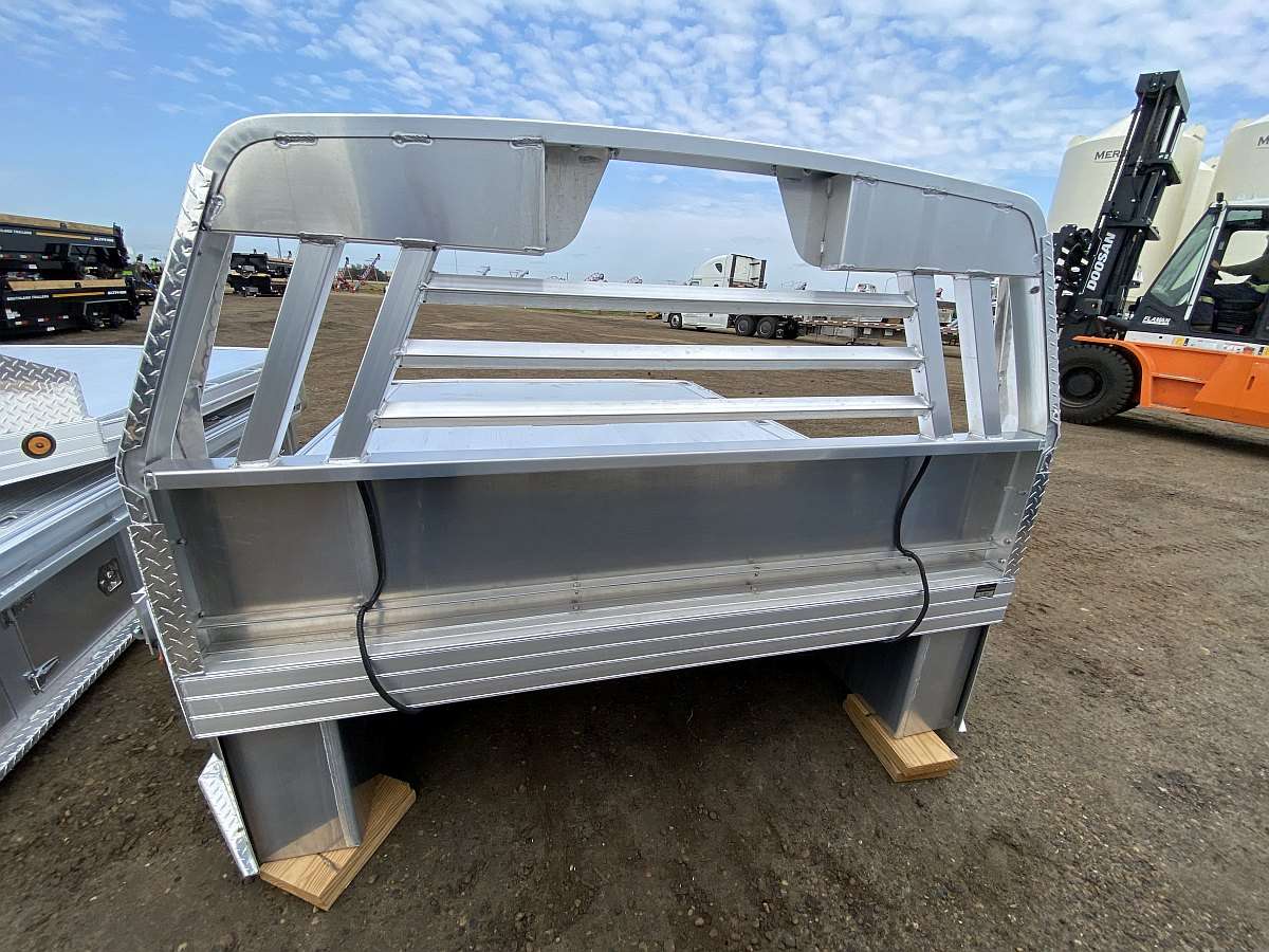 Hillsboro 4000 Series 8'x11' Aluminum Truck Deck