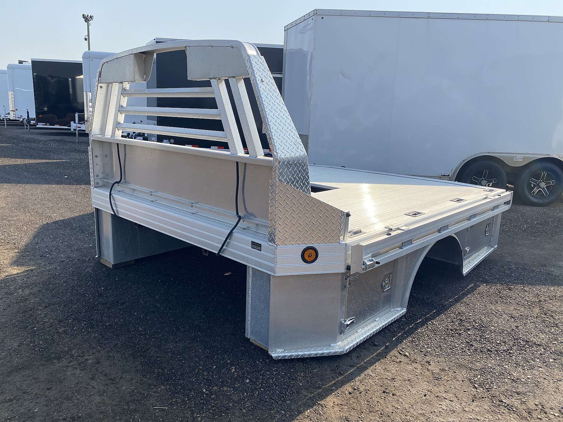 Hillsboro 4000 Series 8'x9' Aluminum Truck Deck