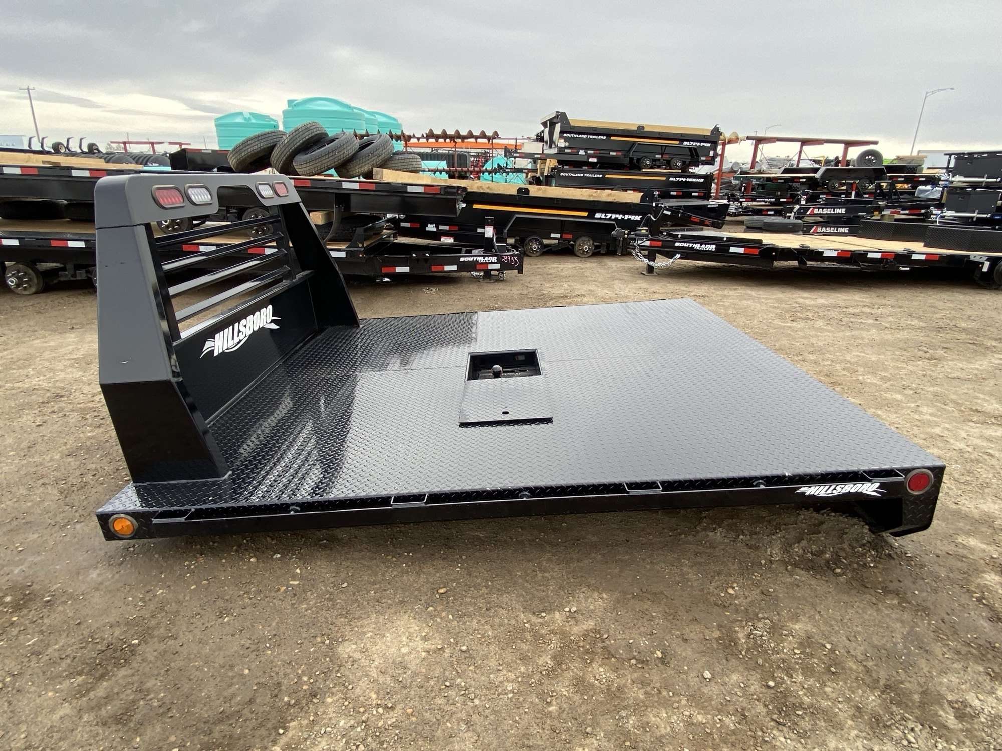 Hillsboro SLT Series 8'X8.5' Steel Truck Bed