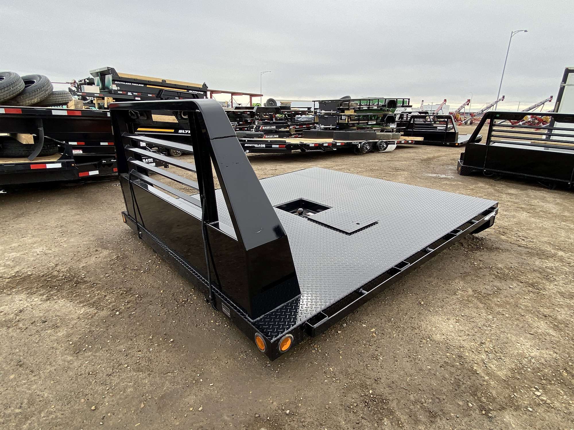 Hillsboro SLT Series 8'X8.5' Steel Truck Bed