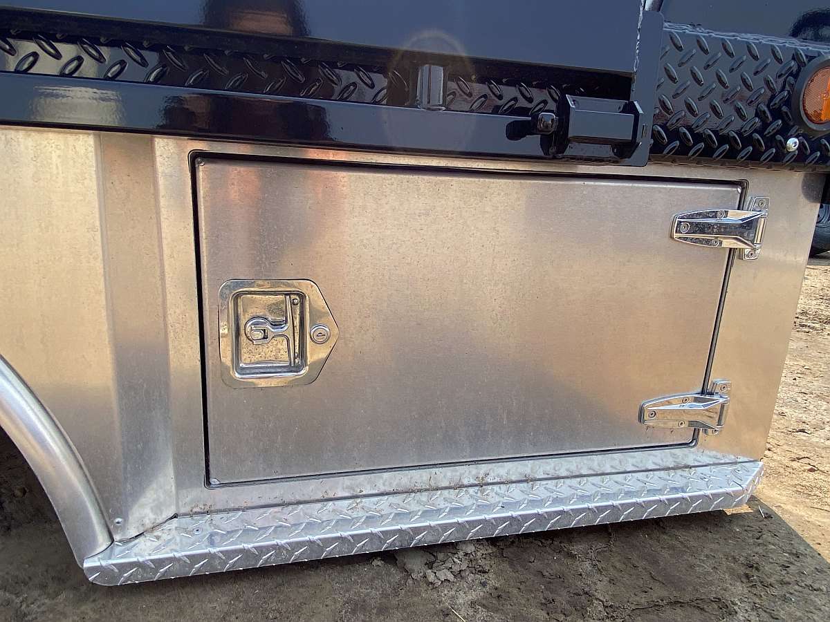 Hillsboro STA1 6.5'x8.5' Hybrid Truck Deck