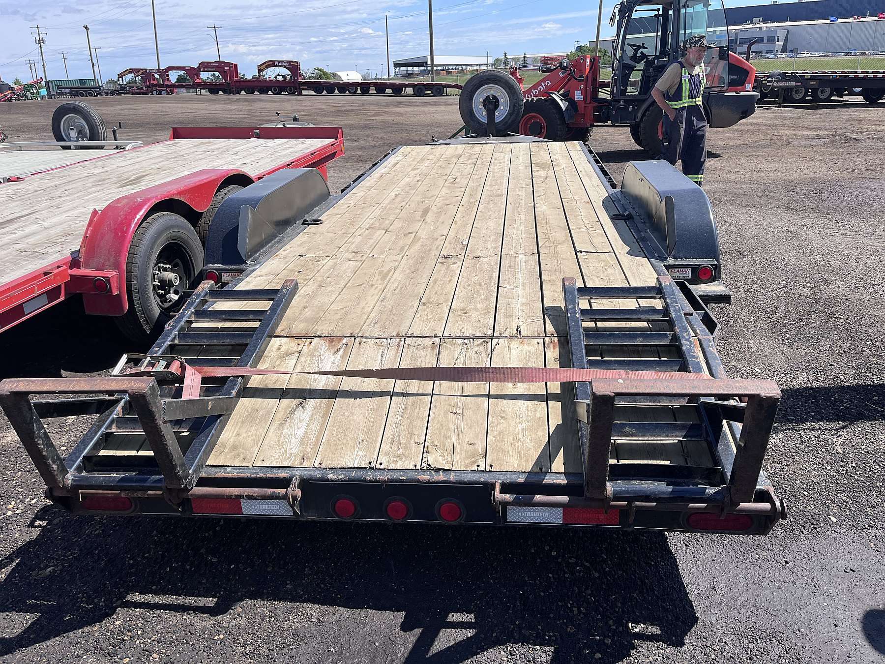 Used 2014 Trailtech L270- 20' Flat Deck Trailer
