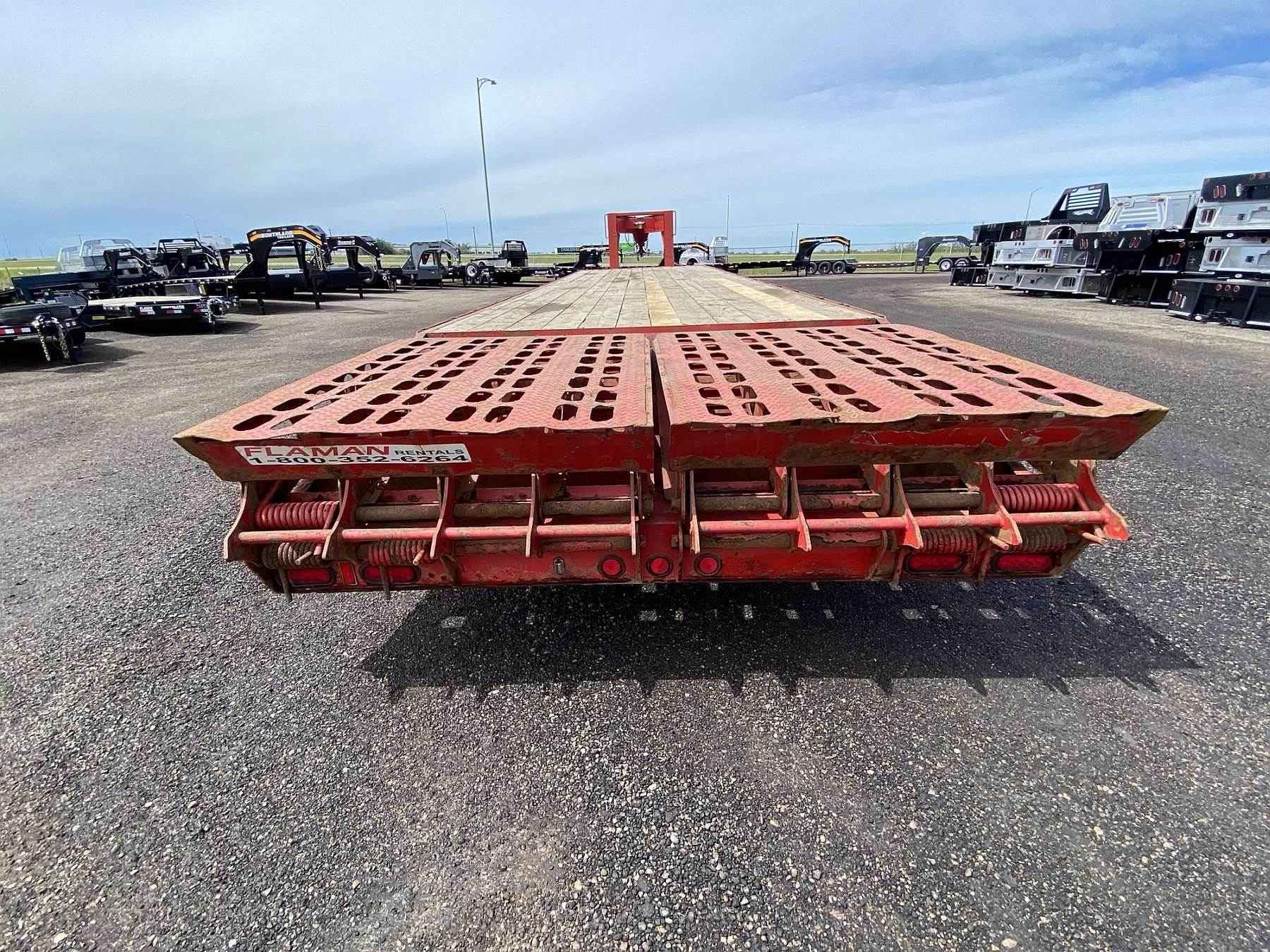 Used 2018 Trailtech 30' Gooseneck Trailer