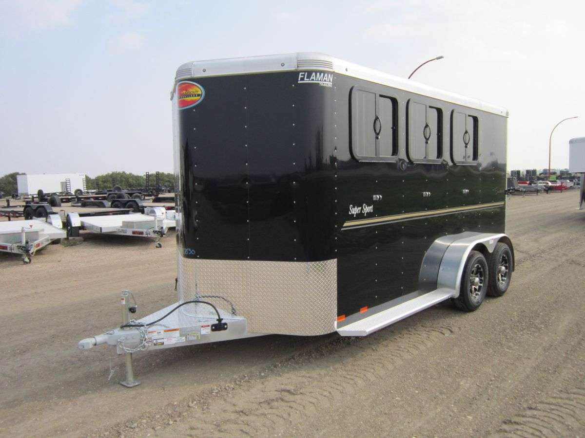 2024 Sundowner Super Sport 6'9" x 13'3" 3-Horse Bumper Pull