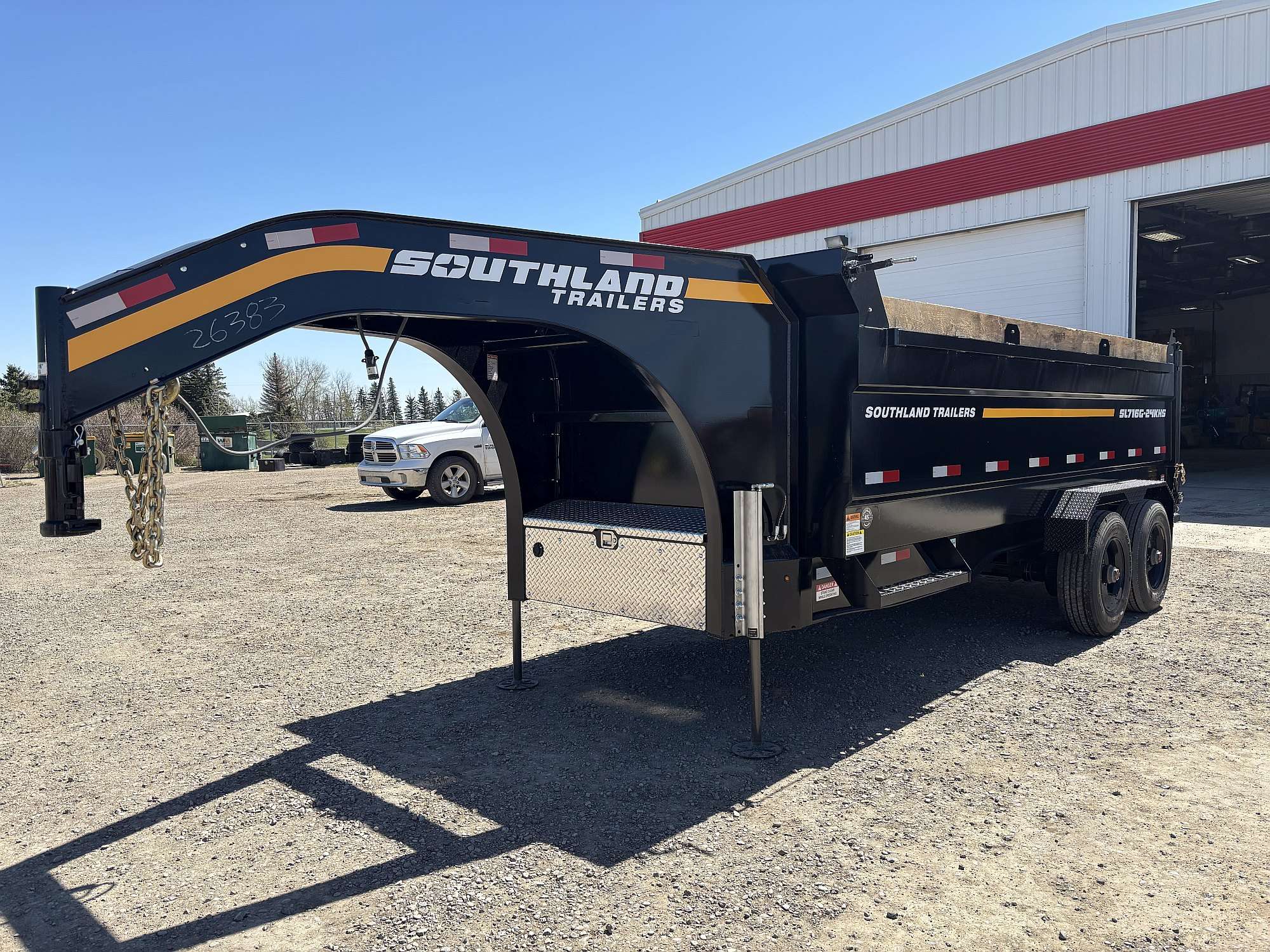 2026 Southland 16' Gooseneck Dump Trailer