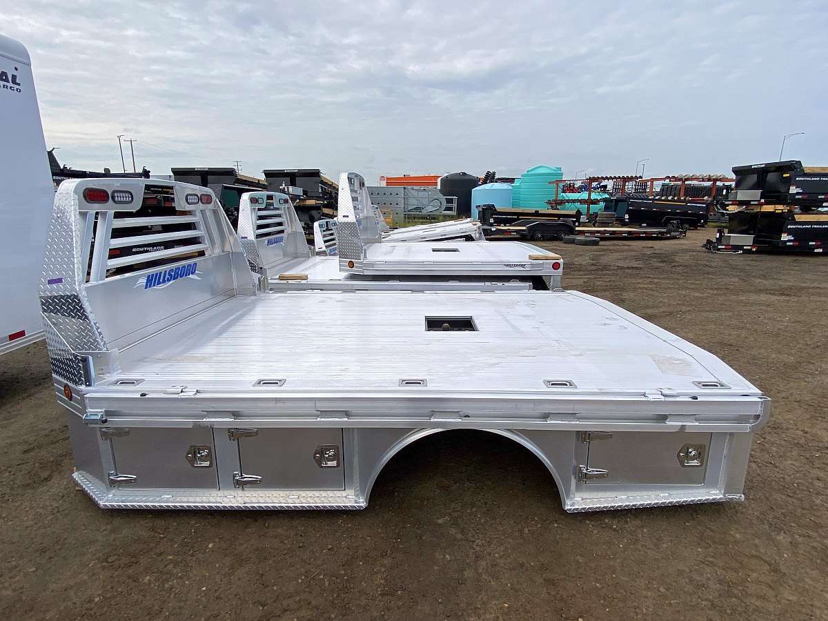 Hillsboro 4000 Series 8'x11' Aluminum Truck Deck